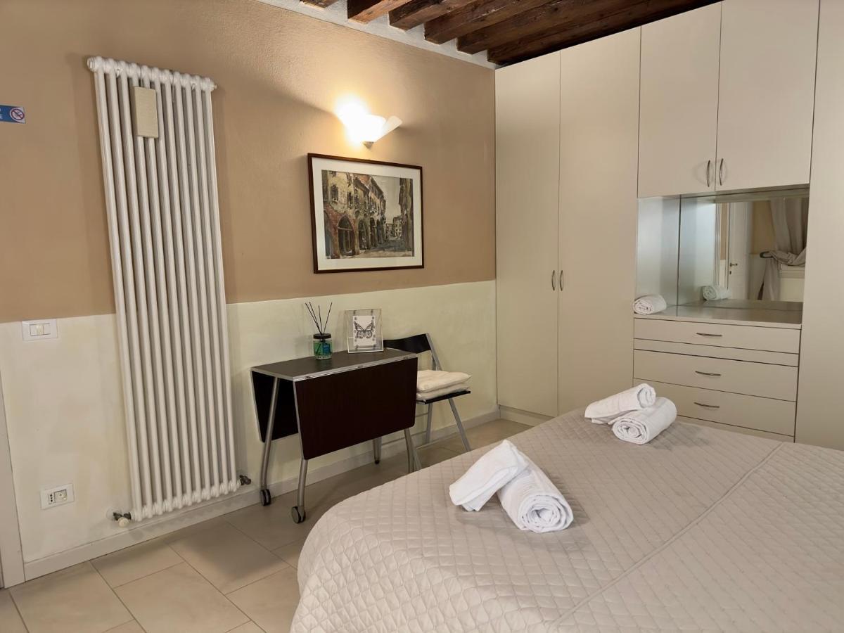 First Dream البندقية المظهر الخارجي الصورة